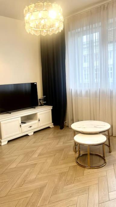 B&W Luxurious Apartment In The Heart Of Vratislav Exteriér fotografie